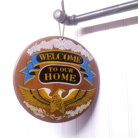 Vintage Wood Eagle Welcome Home Hanging Plaque - Picture 1 of 5